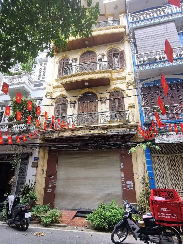 Bán nhà khu đô thị Đại Kim Hoàng Mai 100m² giá 30 tỷ - Mặt tiền 6m, sổ đỏ chính chủ!