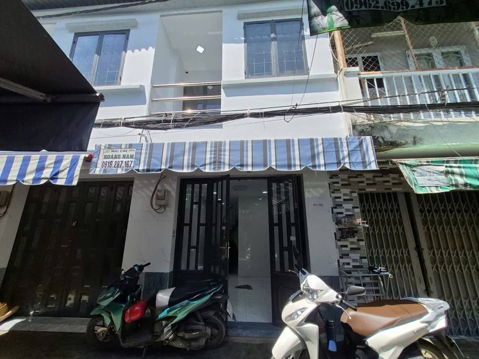 Nhà hẻm cầu số 5, xã Bình Hưng, Bình Chánh 18m² giá 1.45 tỷ - Nhà mới, tiện ích đầy đủ!