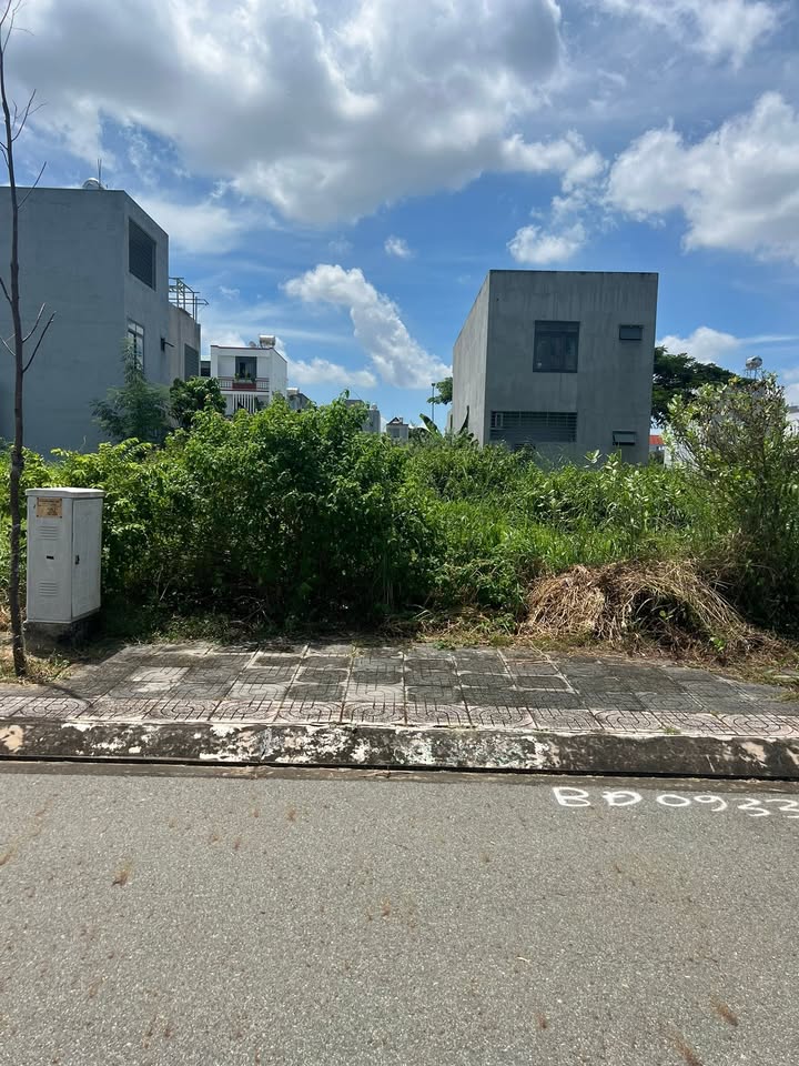 Đất mặt tiền Hoàng Xuân Nhị 120m² giá 3.28 tỷ - Cơ hội đầu tư sinh lời!