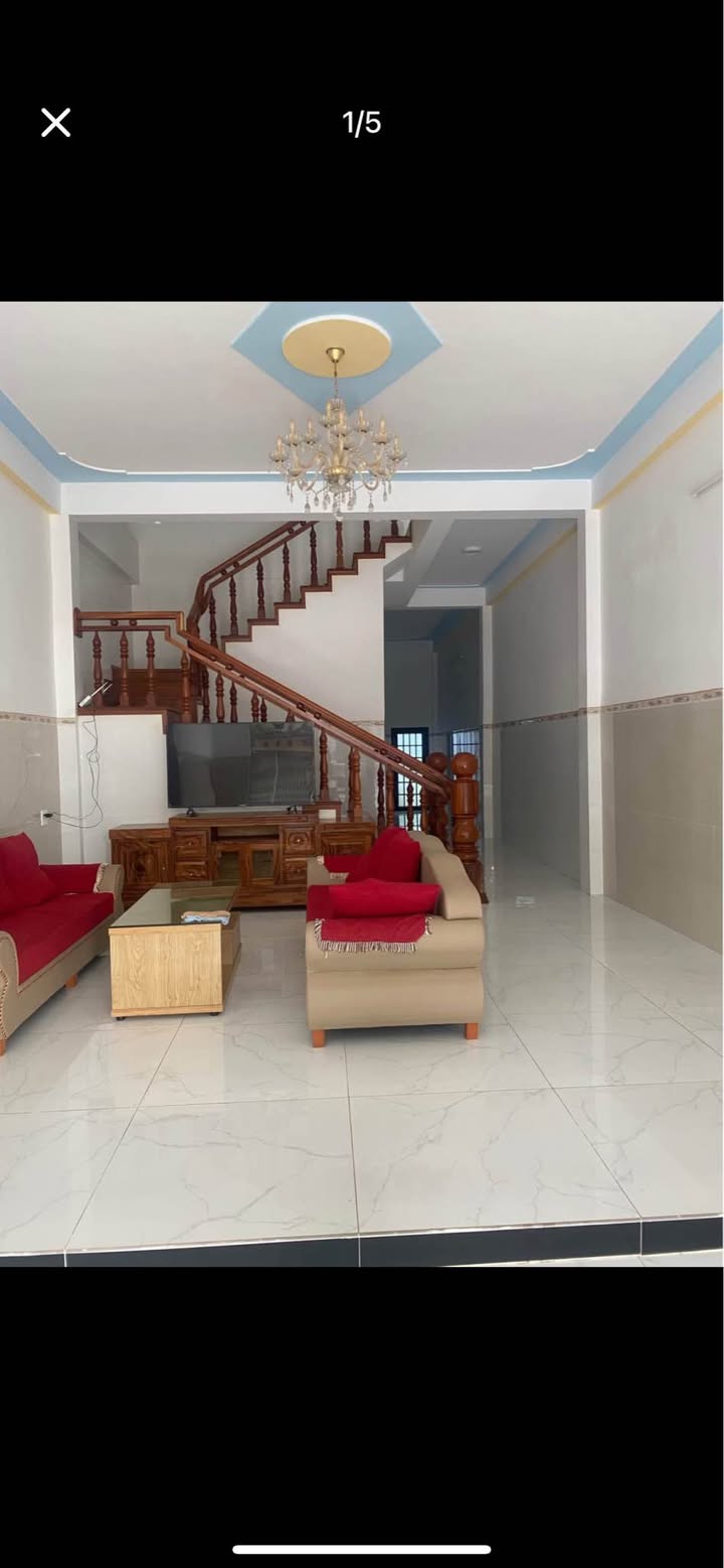 Nhà mặt tiền Lý Nam Đế, Bảo Lộc 100m² giá 6.5 tỷ - Nhà cực đẹp, sẵn sàng ở ngay!