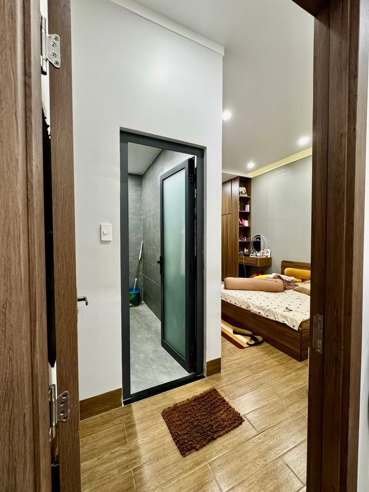 Căn gác đúc Trảng Dài 105m² giá 4.25 tỷ - Vị trí đắc địa gần chợ!