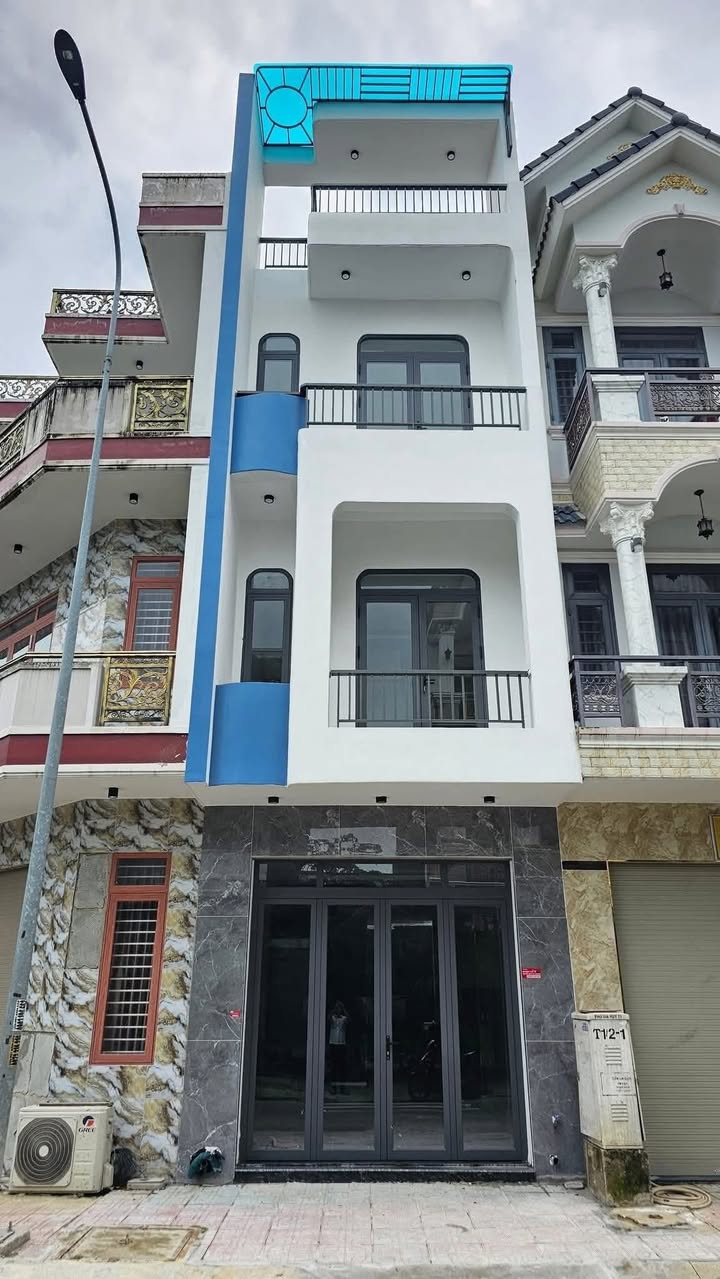 Nhà 1 Trệt 2 Lầu Phường An Phú 60m² giá 4.6 tỷ - Thiết kế hiện đại, nội thất cao cấp!