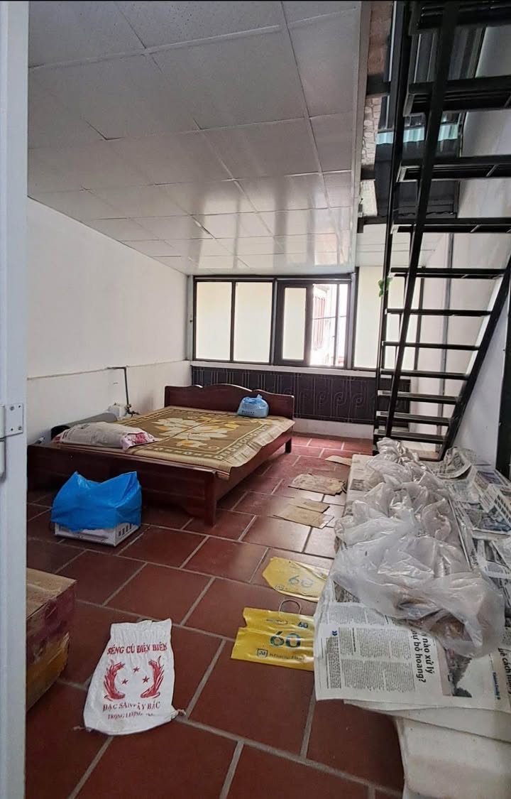 Nhà 2 tầng phố Cù Chính Lan, Quận Thanh Xuân 46m² giá 8.97 tỷ - Đầu tư ngay!