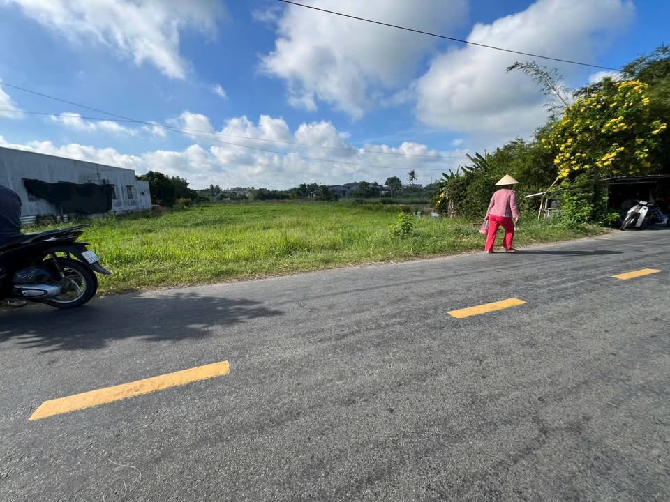 Đất mặt tiền Tỉnh Lộ 833B, 225m² giá 1.5 tỷ - Cơ hội đầu tư hiếm có!