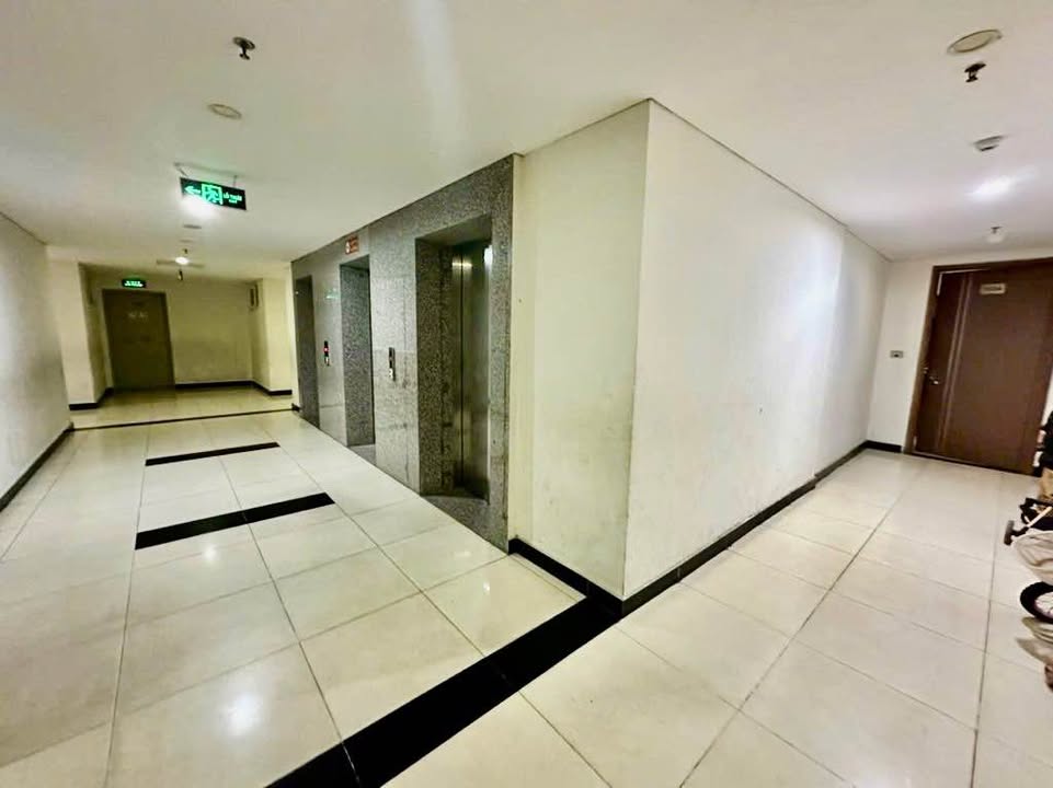 Căn hộ lô góc Cowa Tower 93.2m² giá 5.9 tỷ - Thiết kế hiện đại, tiện ích đầy đủ!