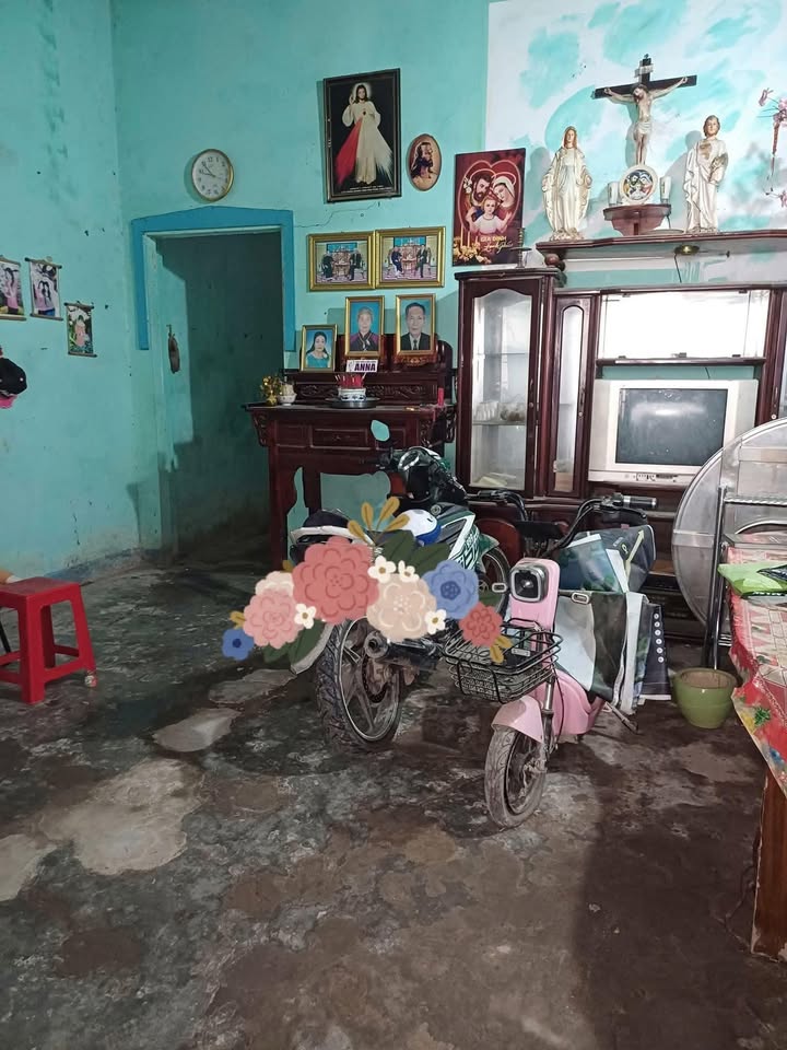 Nhà cấp 4 Trảng Bom 140m² giá 600 triệu - Bán gấp, sổ chung dễ dàng sang tên!