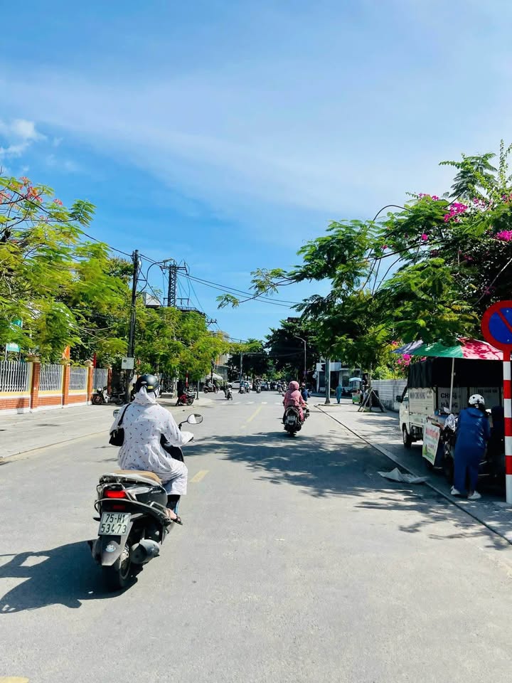 Đất kiệt ô tô Đặng Huy Trứ, Phước Vĩnh, 111.1m² giá 2.7 tỷ - Cơ hội đầu tư tuyệt vời!