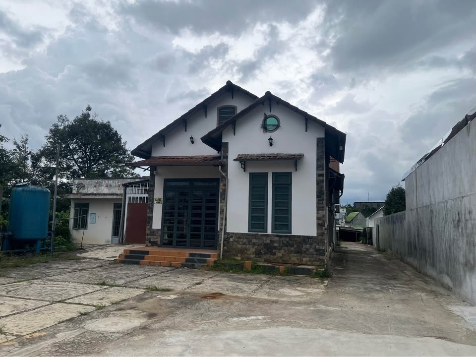 Bán gấp căn nhà đẹp tại đường Lữ Gia, Bảo Lộc 1661m² - Giá tốt thỏa thuận!