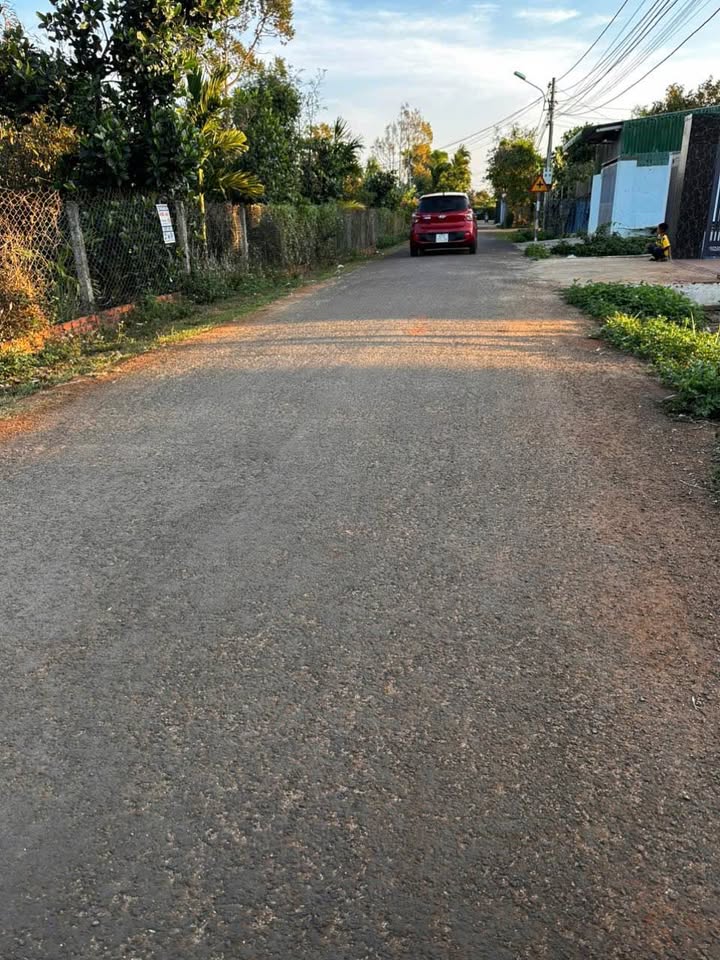 Bán lô đất biệt thự mặt tiền đường Nguyễn Xuân Nguyên 370m² giá 3.65 tỷ - Đầu tư sinh lời cao!