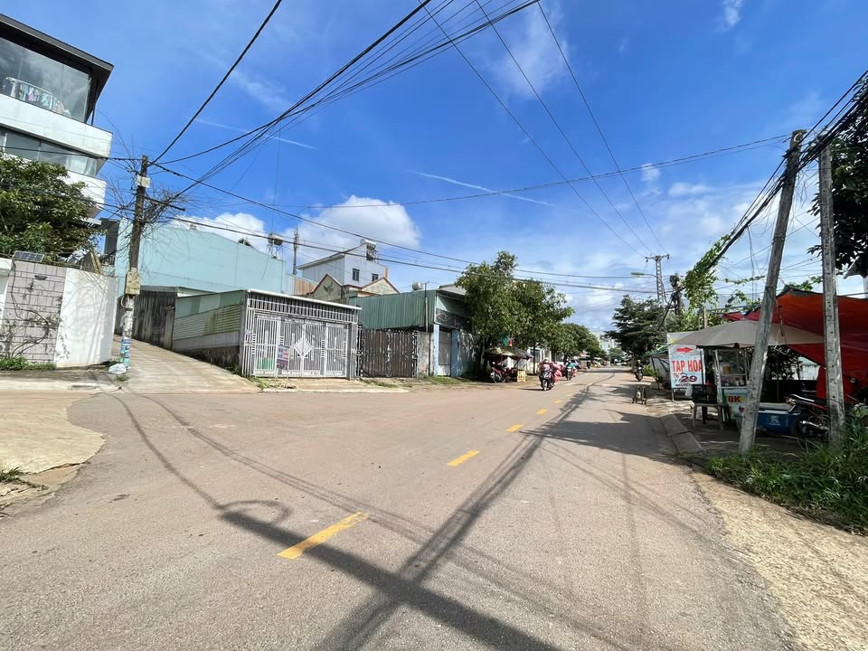 Đất hẻm chính Nguyễn Thiếp, Pleiku 150m² giá 6 tỷ - Vị trí vàng trung tâm!