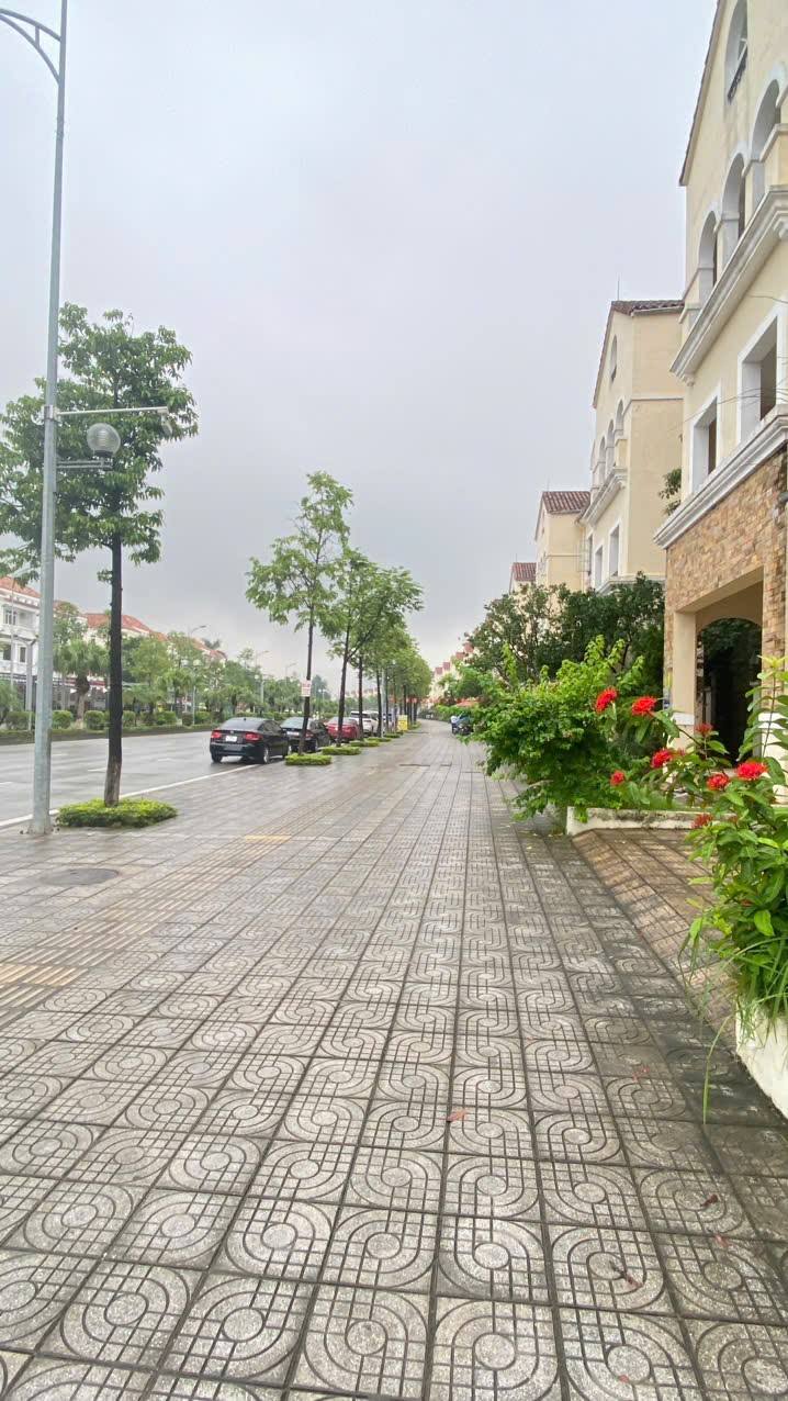 Shophouse cho thuê tại đường Nam An Khánh, 2 tầng, giá 8 triệu/tháng - Phù hợp cho văn phòng và kinh doanh