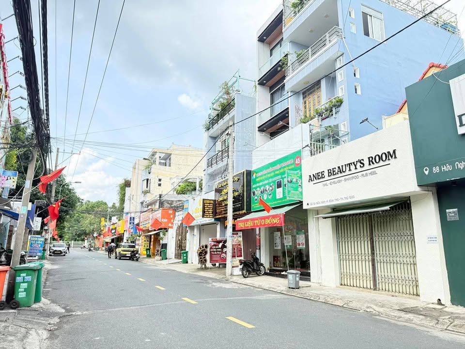 Nhà mặt tiền Hữu Nghị Thủ Đức 100m² giá 19 tỷ - Đầu tư sinh lời ngay!
