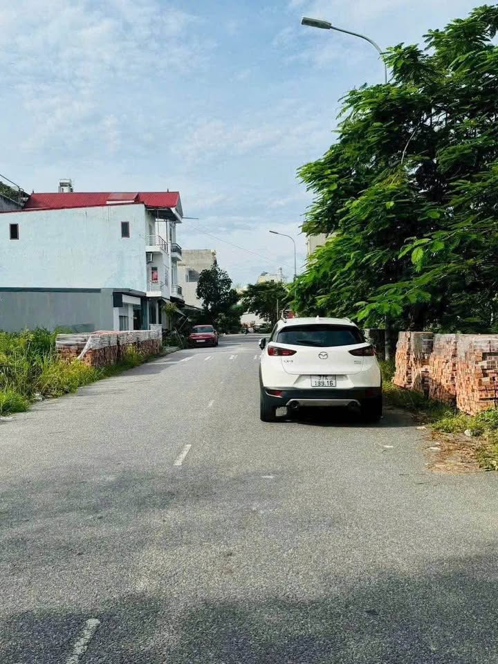 Đất nền Đồng Thái, An Dương 54m² giá 2 tỷ - Đường rộng 13m, hướng Đông