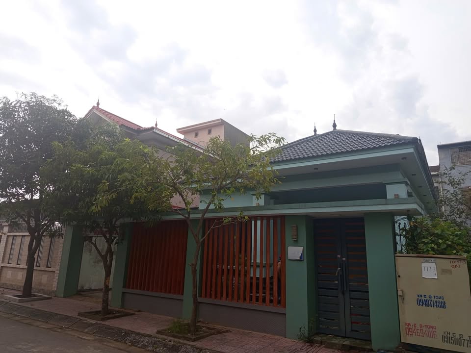 Căn hộ cho thuê tại đường Yên Xuân, phường Quán Bàu, 180m² - Phù hợp làm văn phòng, phòng khám!