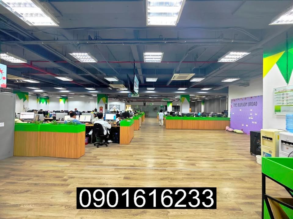 Cho thuê văn phòng 265m² tại Nguyễn Xiển 35 triệu - Nhà mới xây, mặt tiền 12m