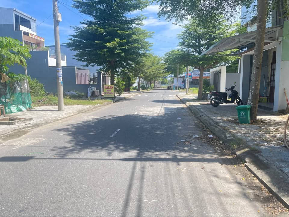 Đất nền Khu đô thị An Phú Quý, Điện Ngọc, 107m² giá 2.65 tỷ - Phù hợp kinh doanh!