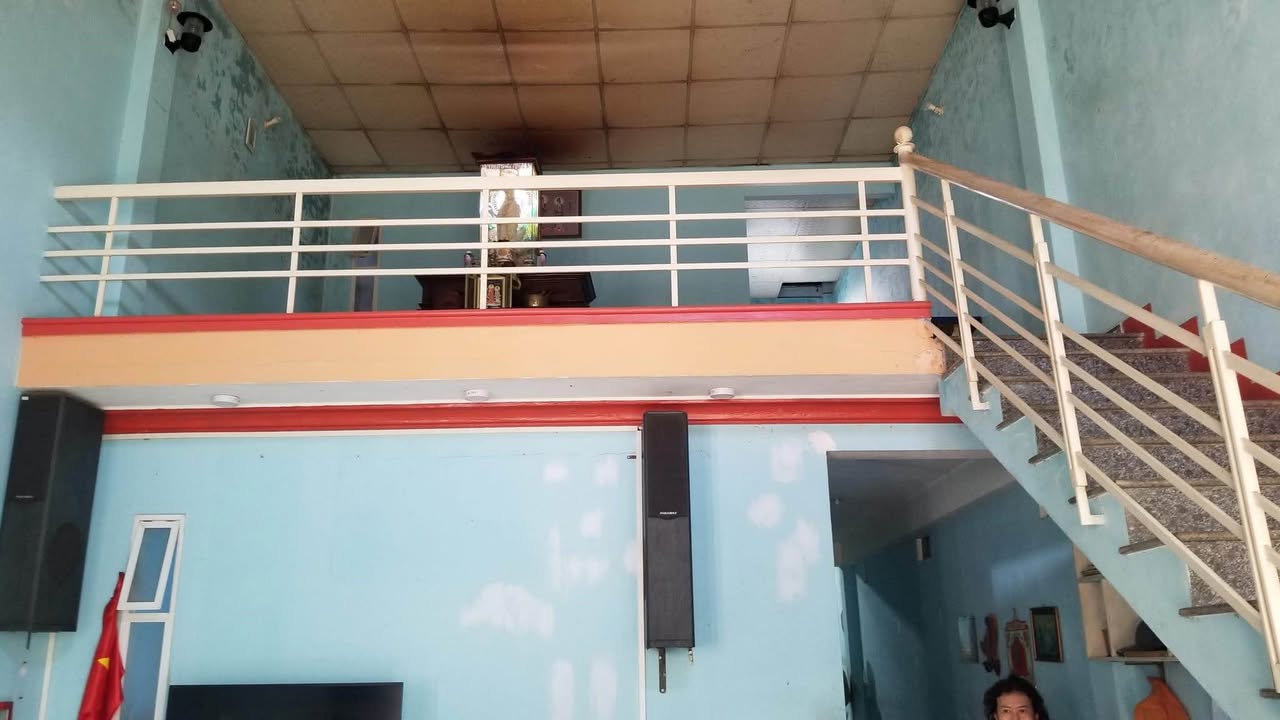 Nhà bán K183 Tô Hiệu 90m² giá 3.4 tỷ - Vị trí đắc địa, tiện ích đầy đủ!