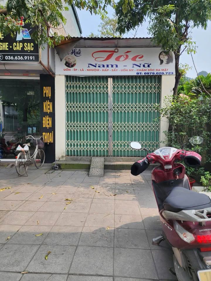 Nhà mặt đường Quốc lộ km8 Quang Hanh 97m² chỉ 2.2 tỷ - Cần bán gấp!