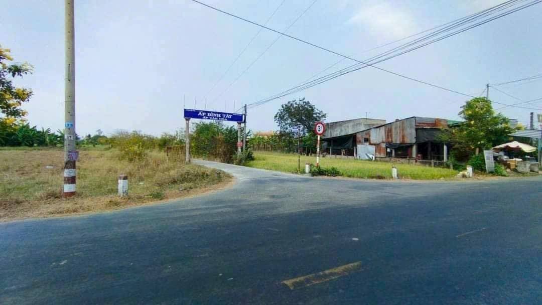 Đất thổ cư Tân Trụ Long An 360m² giá 899 triệu - Sổ hồng chính chủ!