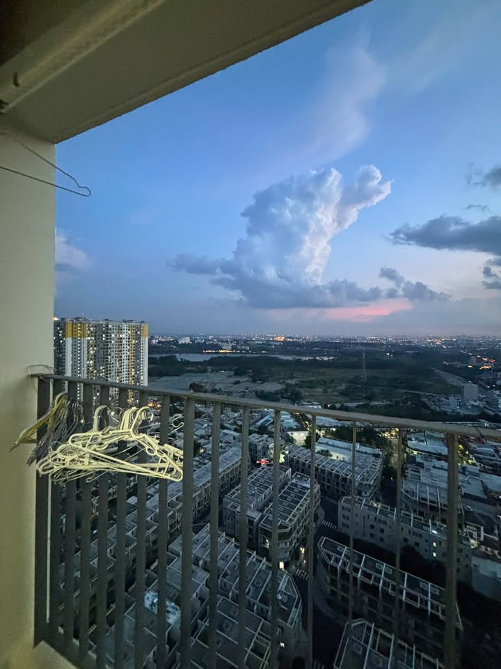Căn hộ Bcons Plaza Dĩ An 8 triệu/tháng - Full nội thất, view Hồ Đá tuyệt đẹp!