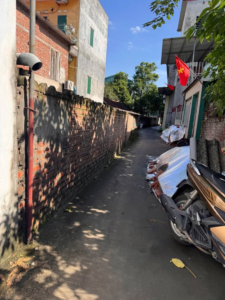 Đất thổ cư Móng Núi Hoàn Sơn 75m² giá 1 tỷ - Đầu tư sinh lời cao!