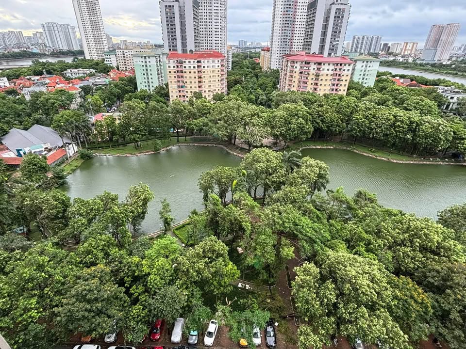 Căn hộ HH2 Linh Đàm 76m² giá 4 tỷ - View hồ tuyệt đẹp, vào ở ngay!