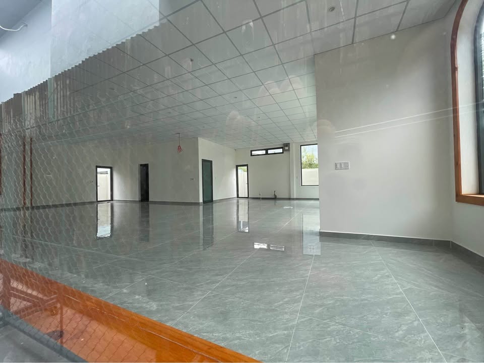 Mặt bằng cho thuê tại Hòa Hải, Ngũ Hành Sơn 330m² giá 40 triệu - Không thể bỏ lỡ!