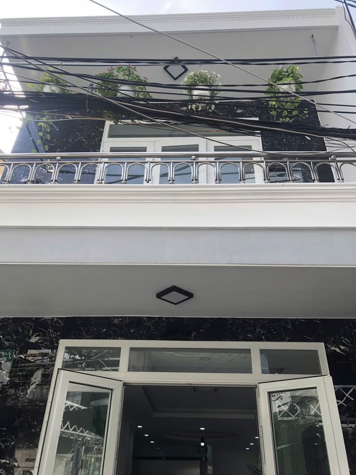 Nhà phố Trưng Nữ Vương Đà Nẵng 41m² giá 3.69 tỷ - An ninh yên tĩnh, vào ở ngay!