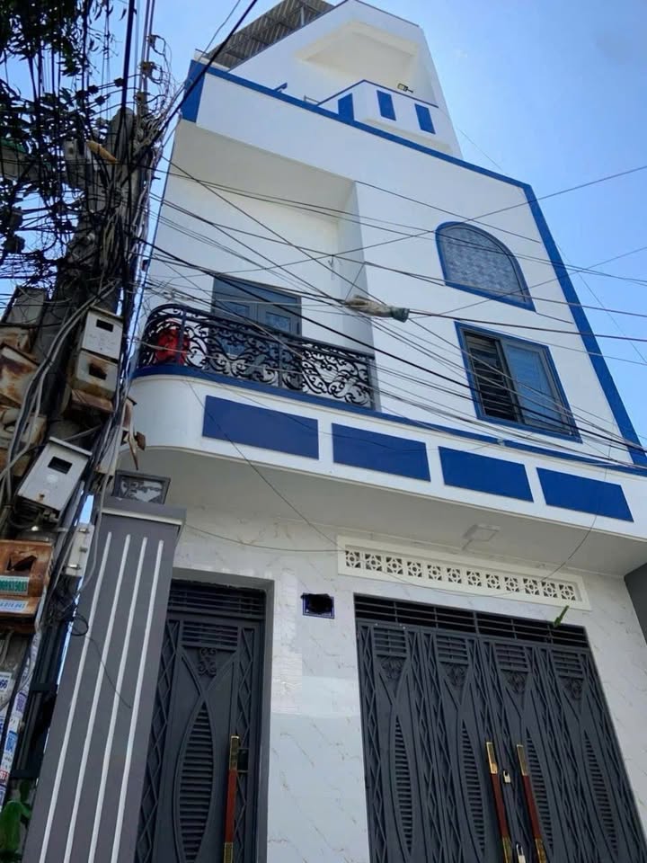 Dãy trọ 4 tầng Phước Long, Nha Trang 101.9m² giá 4.5 tỷ - Cơ hội đầu tư sinh lời!