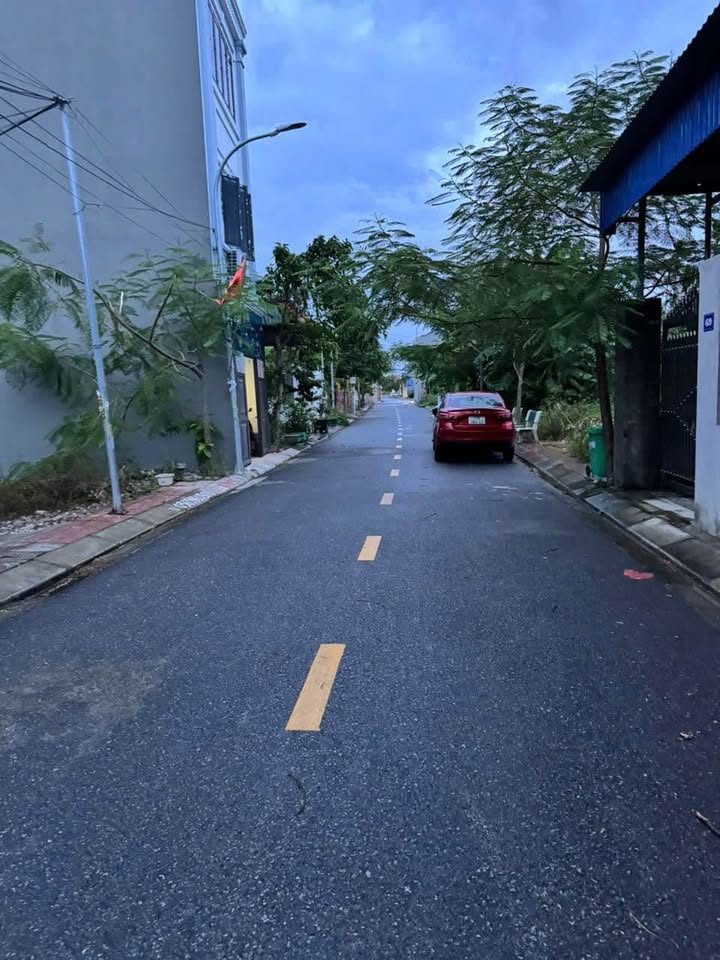 Đất mặt đường trục Bắc Sơn, An Dương 92m² giá 2.5 tỷ - Cần bán gấp!