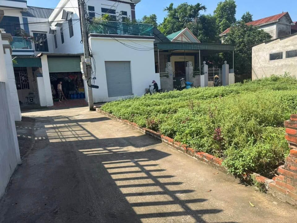 Đất nền Sen Phương, Phúc Thọ 110m² giá 2.42 tỷ - Cơ hội đầu tư hấp dẫn!