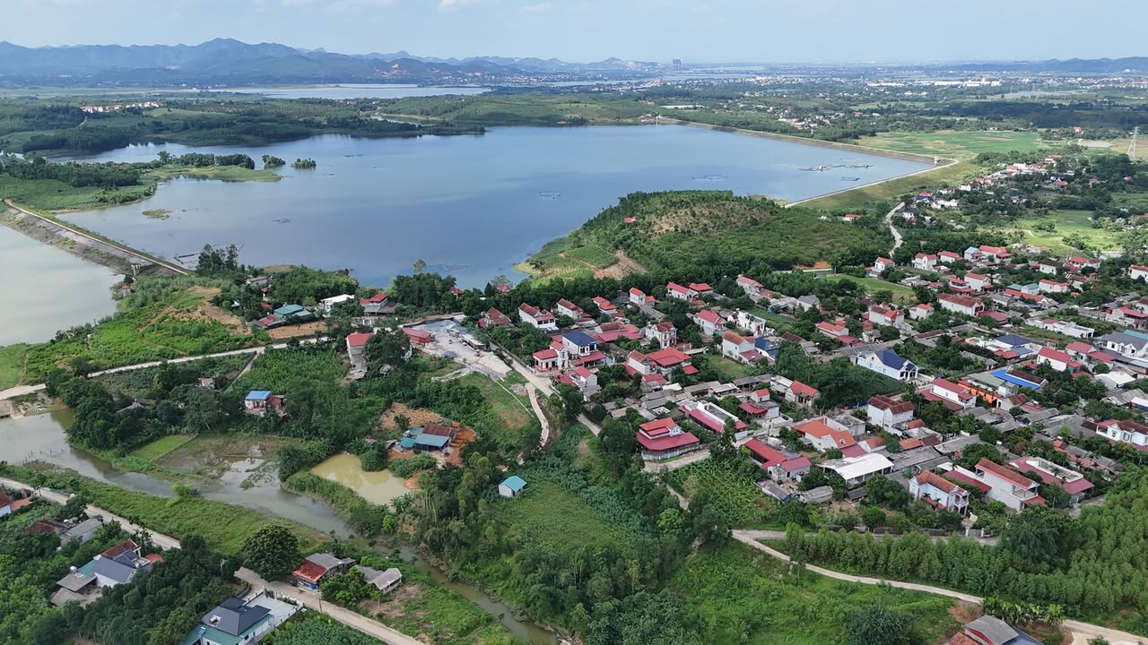 Đất thổ cư 1800m² xã Tu Vũ - Cơ hội đầu tư nghỉ dưỡng tuyệt vời!