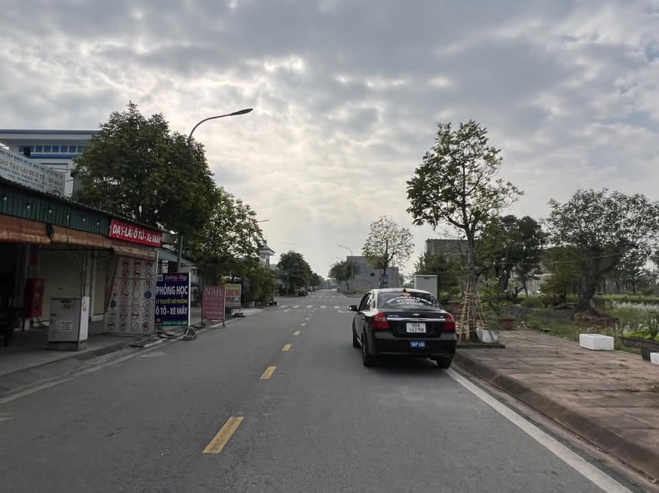 Đất nền Vĩnh Trụ Lý Nhân 81m² giá 2.9 tỷ - Chính chủ bán gấp!