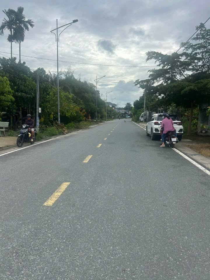 Đất nền Phường Minh Hưng, Hớn Quản 200m² giá chỉ 900 triệu - Cơ hội đầu tư tuyệt vời!