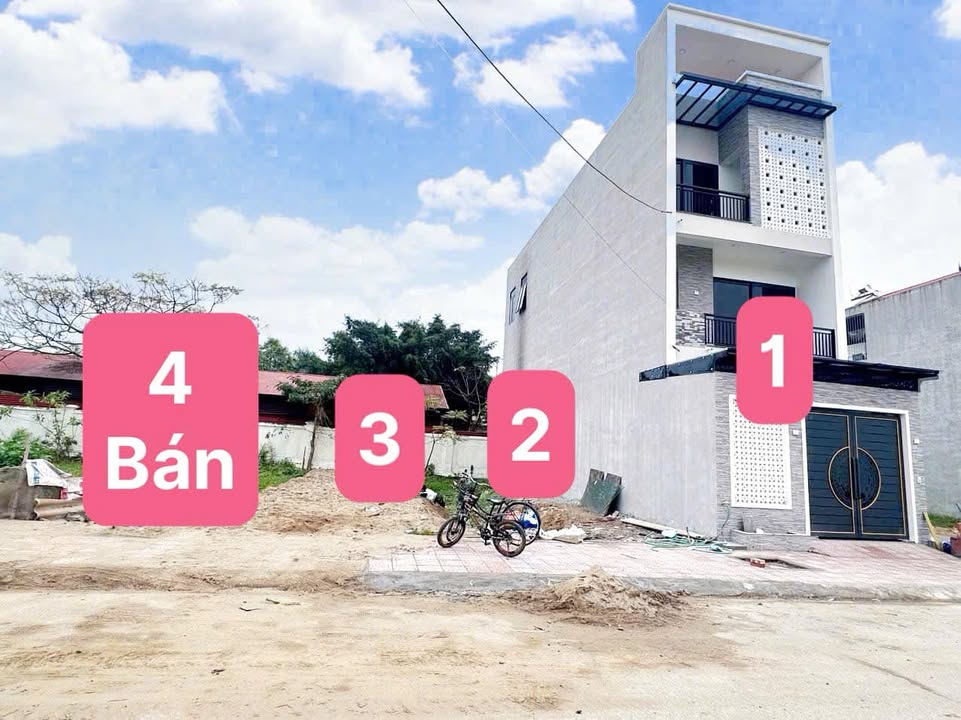 Đất nền đường Lai Sơn, phường Đồng Tâm, Vĩnh Yên 95m² giá 2.4 tỷ - Hướng Đông, view vườn hoa!