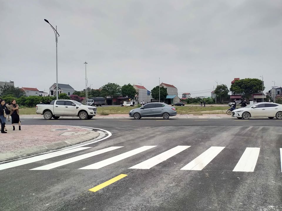 Đất đấu giá Chợ đầu mối nông sản Đông Tảo 95m² - Đầu tư sinh lời cao!