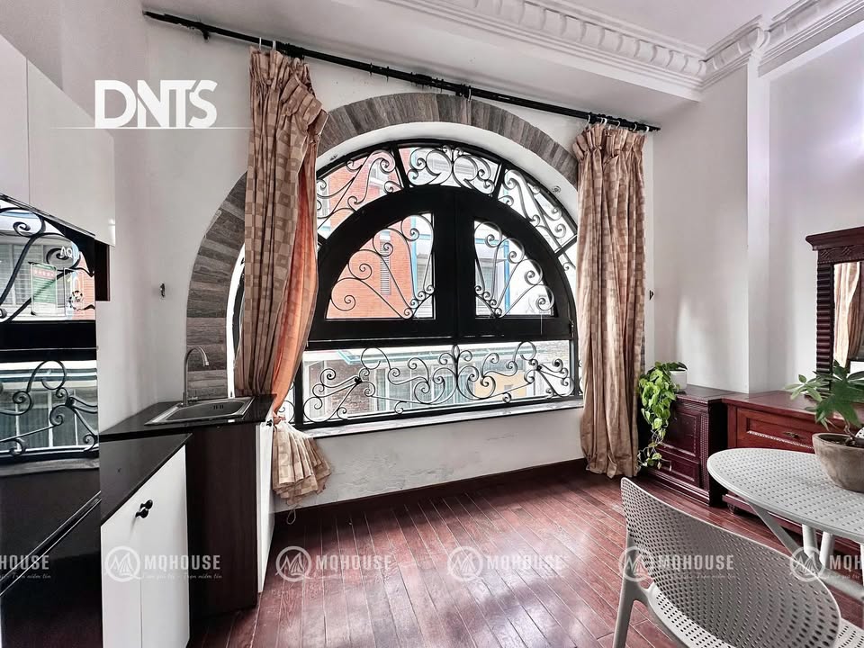 Căn hộ cho thuê phong cách hoài cổ tại Nguyễn Đình Chiểu, Q1 - 40m² đầy đủ tiện nghi!