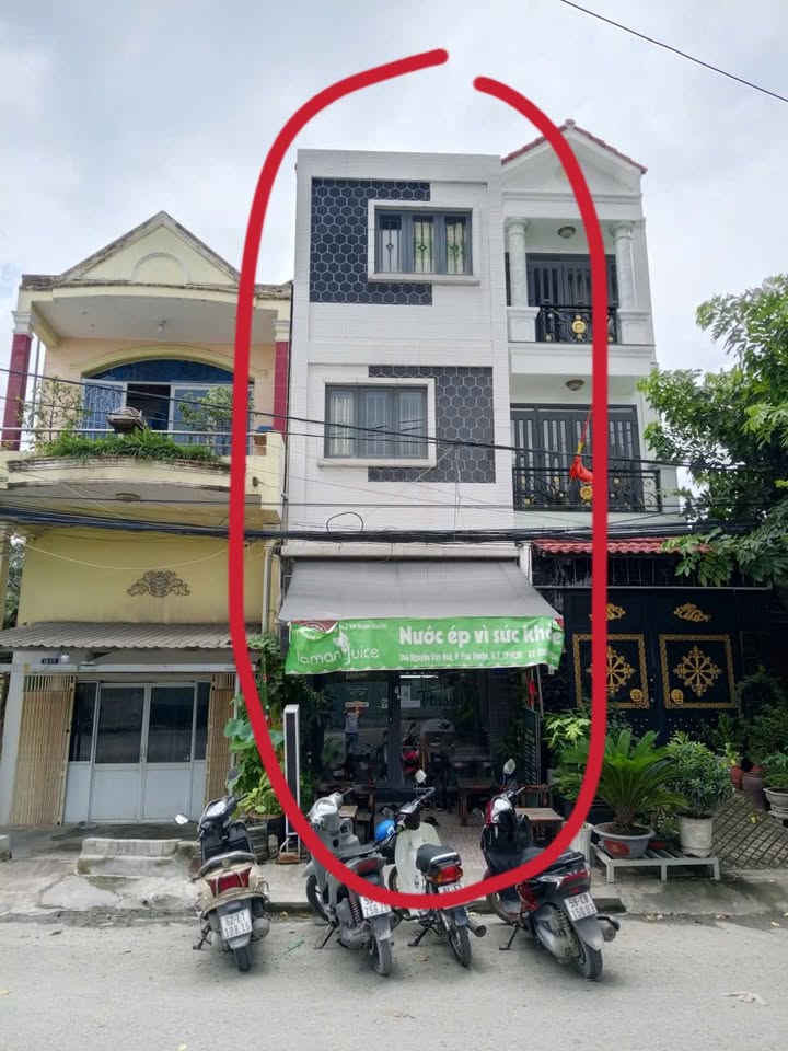 Nhà cho thuê nguyên căn mặt tiền Nguyễn Văn Quỳ 49m² giá 18 triệu - Thích hợp kinh doanh!