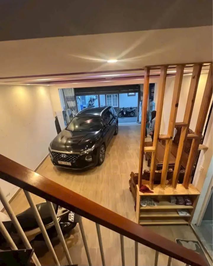 Nhà Phù Đổng Thiên Vương Đà Lạt 65m² giá 7.45 tỷ - Hướng Đông Bắc, ô tô vào tận nhà!