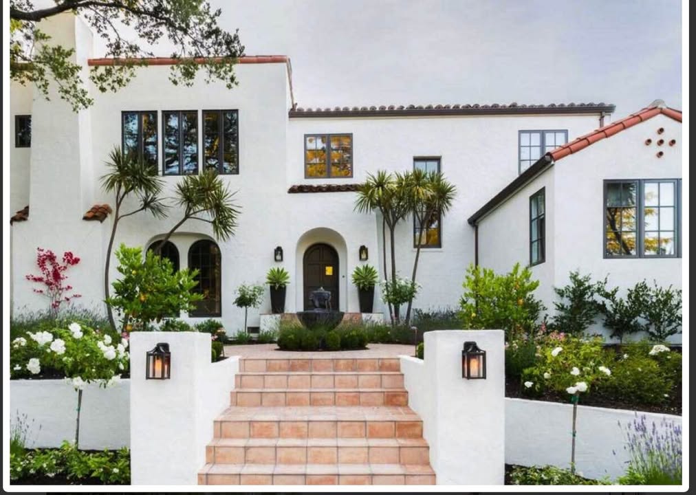 Nhà cho thuê hiện đại tại Nha Trang 15 triệu - Phong cách tối giản, chính chủ!