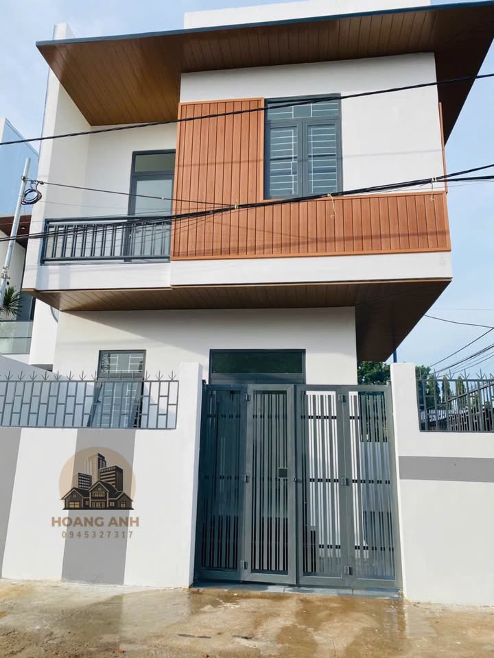 Nhà cho thuê đường Phạm Ngũ Lão, Buôn Ma Thuột 2PN giá 5.5 triệu - Nhà mới sạch sẽ, vào ở ngay!