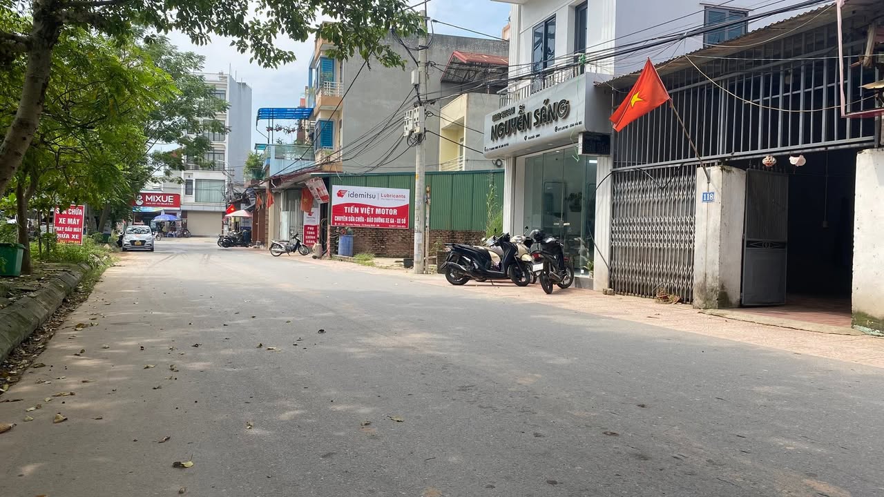 Nhà cấp 4 Quang Minh 45m² giá 2.8 tỷ - Sẵn sàng ô tô vào đất!