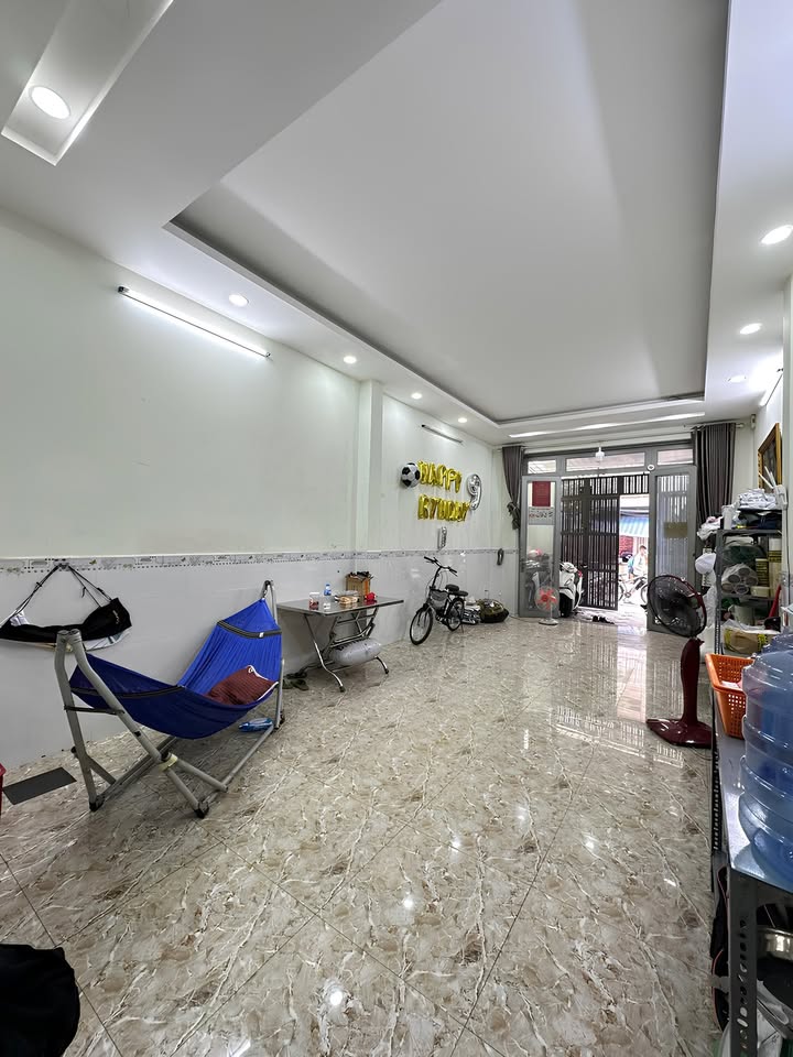 Nhà mặt tiền đường Vườn Lài, Tân Phú, 56m² giá 8 tỷ - Kinh doanh sầm uất!