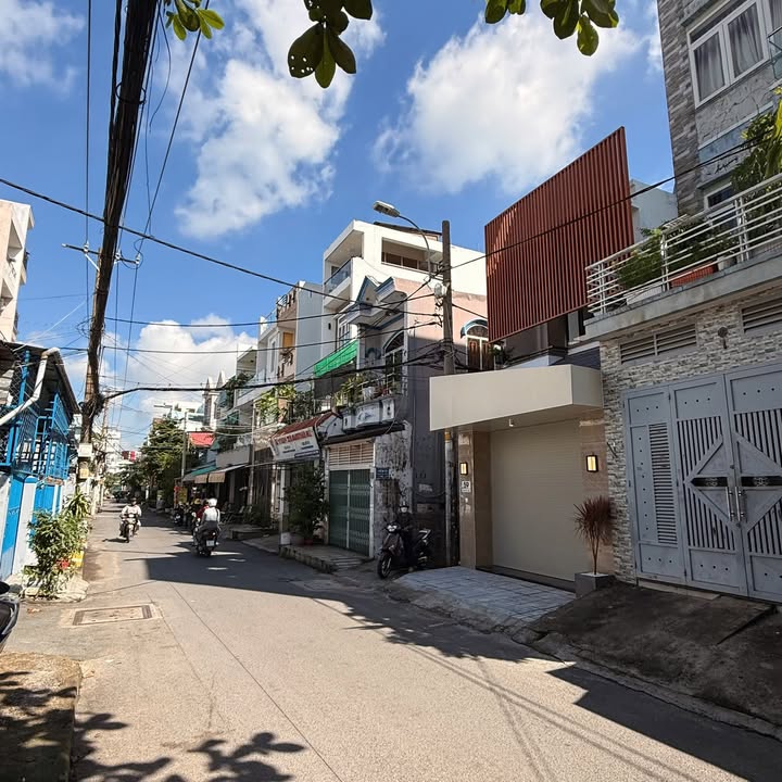 Nhà mặt tiền Nguyễn Duy Cung, Gò Vấp 63m² giá 6.85 tỷ - Sẵn sàng vào ở ngay!