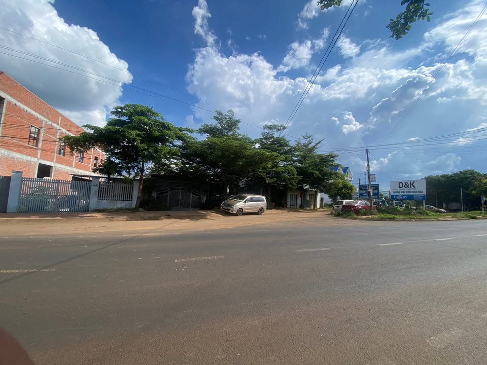 Nhà mặt tiền Mai Thị Lựu Đắk Lắk 220.5m² giá 3.8 tỷ - Kinh doanh đắc địa!