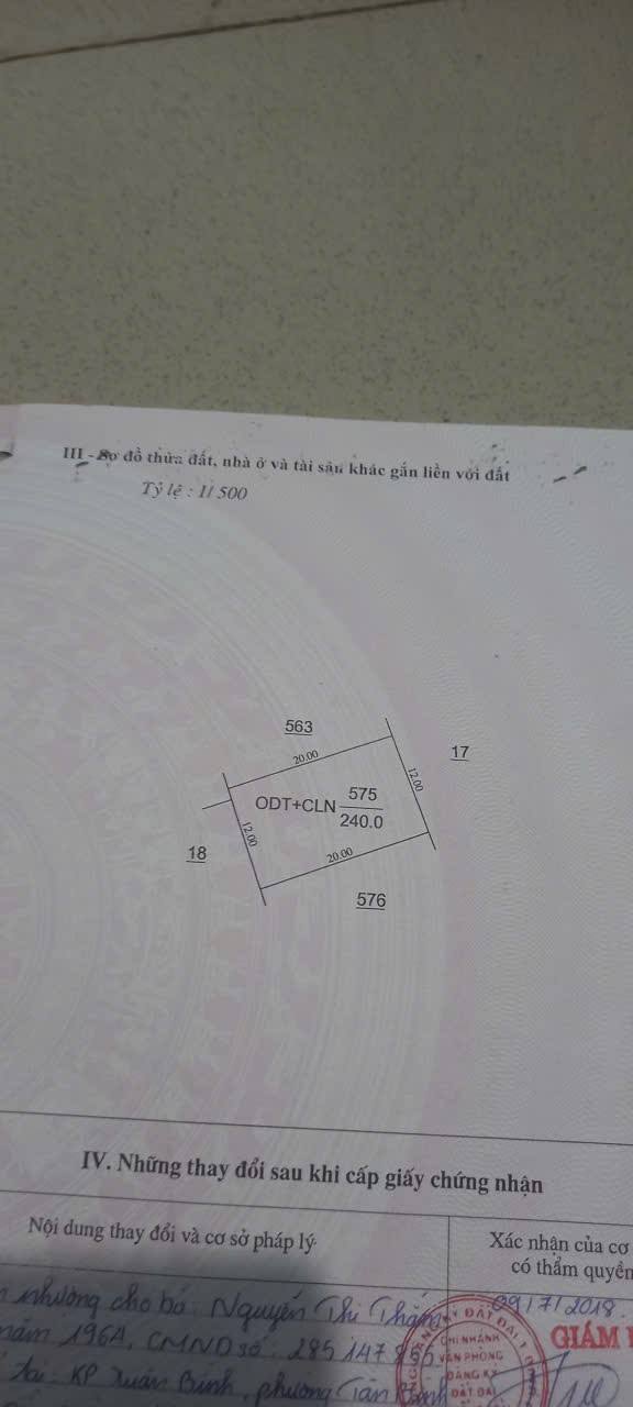 Đất nền Đồng Xoài 240m² giá 2 tỷ - Sổ hồng chính chủ, vị trí đẹp!