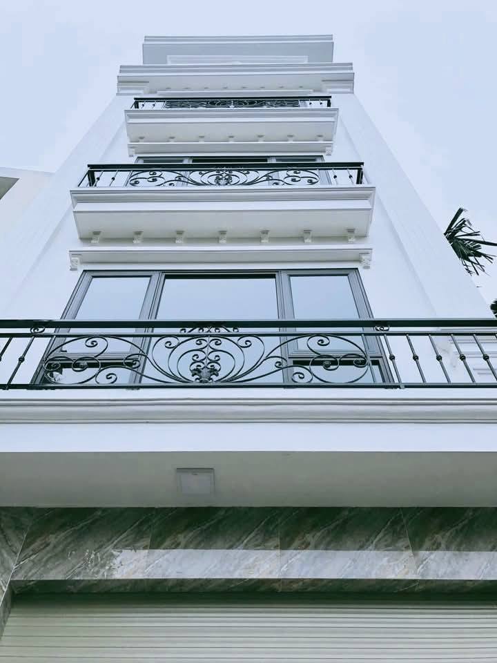 Nhà đẹp 5 tầng Tây Mỗ 50m² giá 7 tỷ - Sổ đỏ chính chủ, giao dịch ngay!