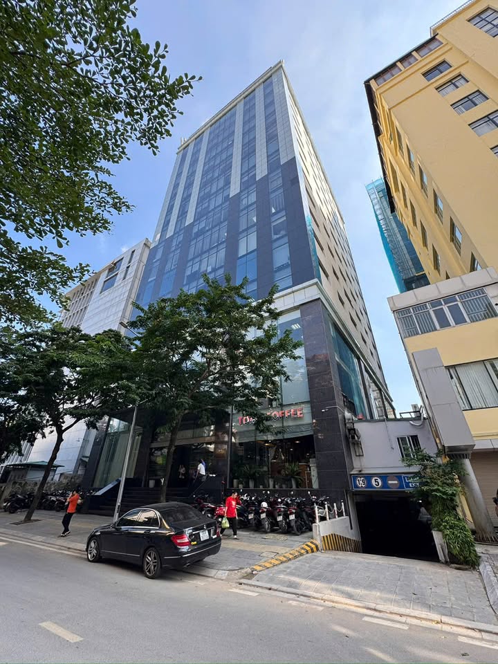 Văn phòng cho thuê tại 5/82 Duy Tân, Cầu Giấy - Diện tích đa dạng, giá chỉ 17$/m²