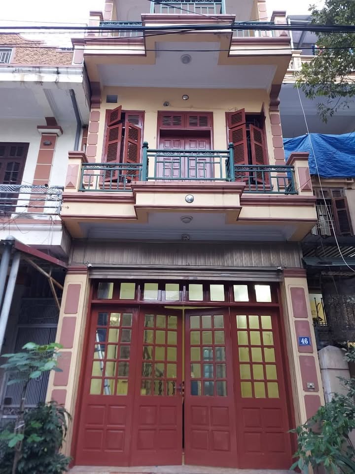 Văn phòng cho thuê tại phường Bạch Đằng, 250m² giá 30 triệu - Vị trí đắc địa gần Hồ Gươm!