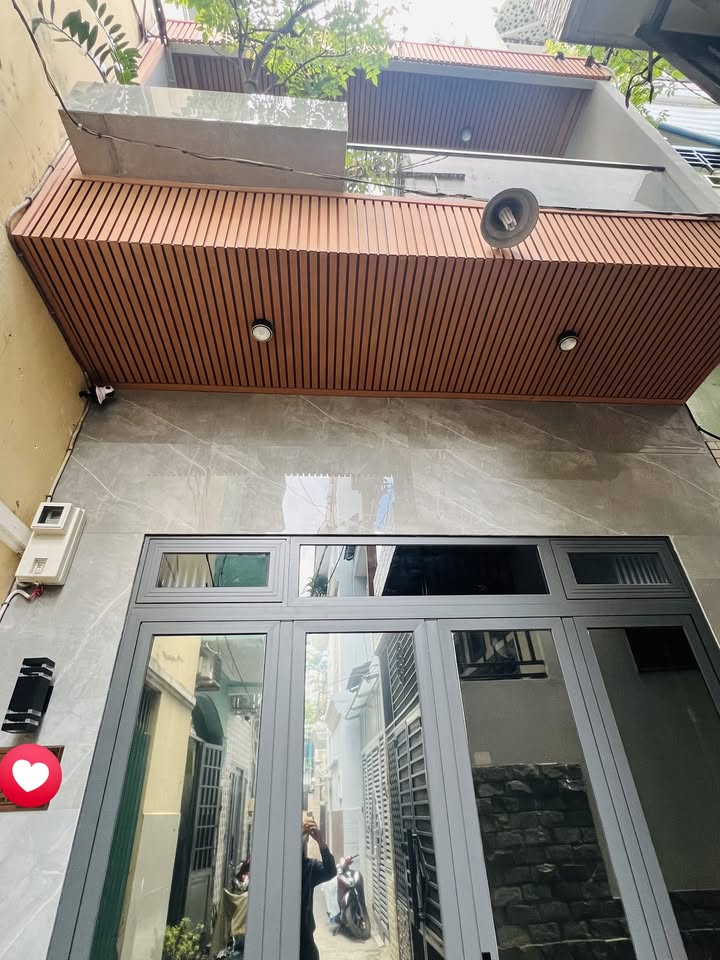 Căn hộ Chung Cư Bàu Cát Tân Bình 35m² giá 5.6 tỷ - Chính chủ bán gấp!